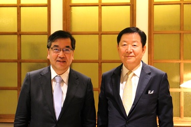 President Gonokami and President Sung