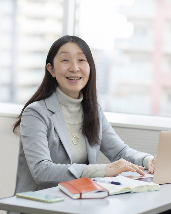 井出 留美 様
