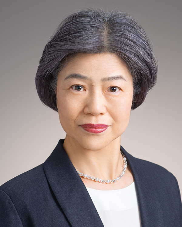 鵜瀞 惠子 様
