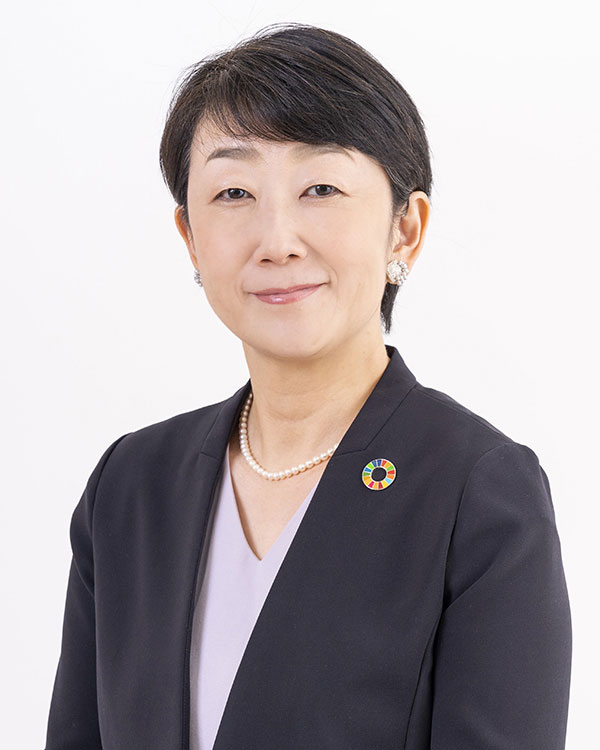 山田 メユミ 様