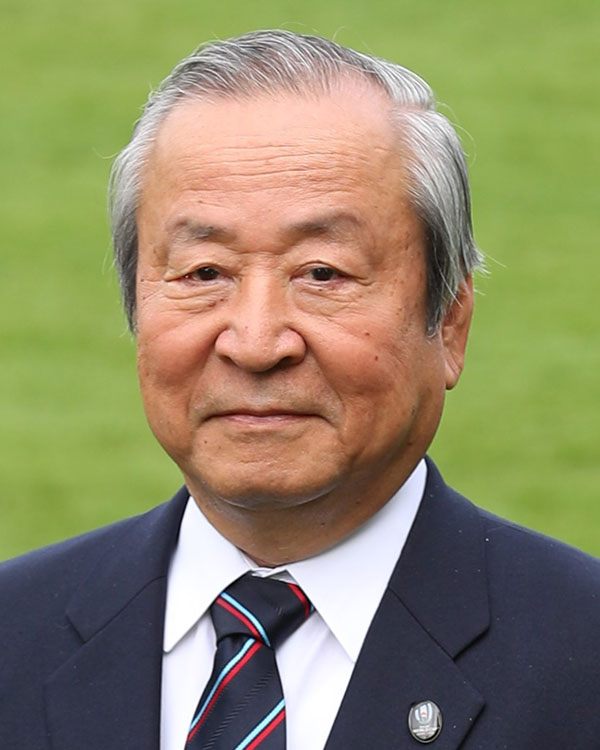 Akira Shimazu