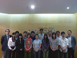 Ms. Shigeta (B, 2001),organizer of the program,MD of infoBRIDGE India Private Ltd. hosted the farewell