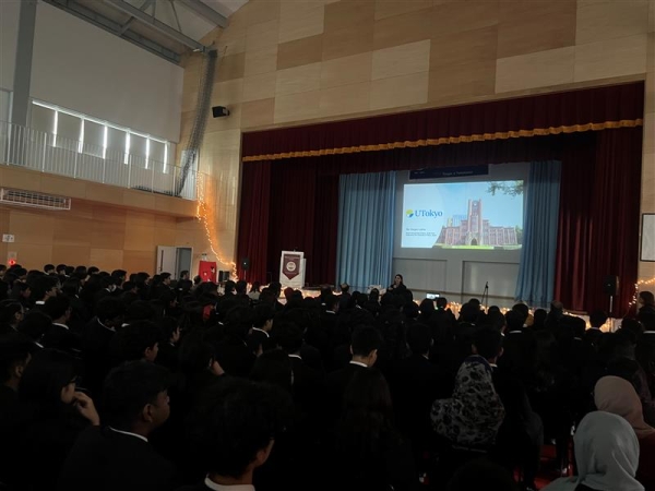 Indian International School in Japanにて日本留学について発表しました