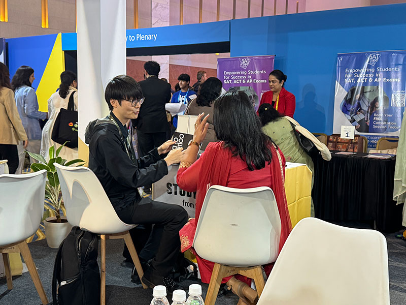 We provided detailed guidance on studying and applying to Japanese universities.