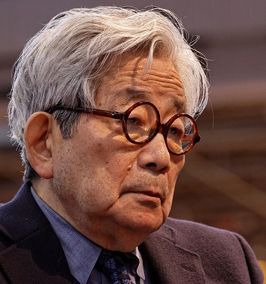 Kenzaburo Oe