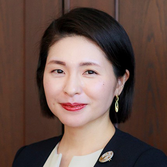 横山 広美氏