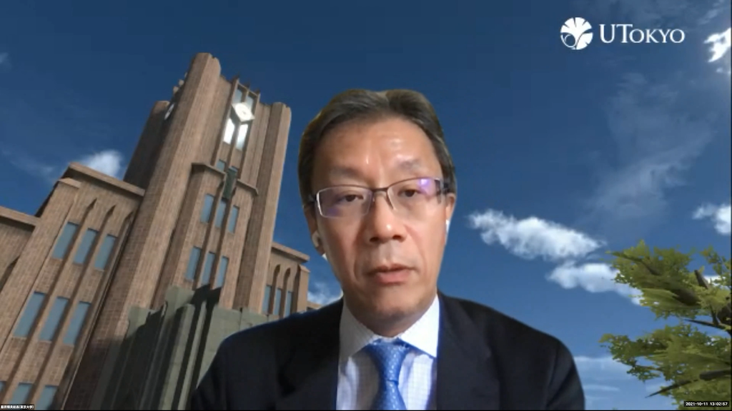 データ活用社会創成シンポジウム2021で挨拶する藤井輝夫東京大学総長