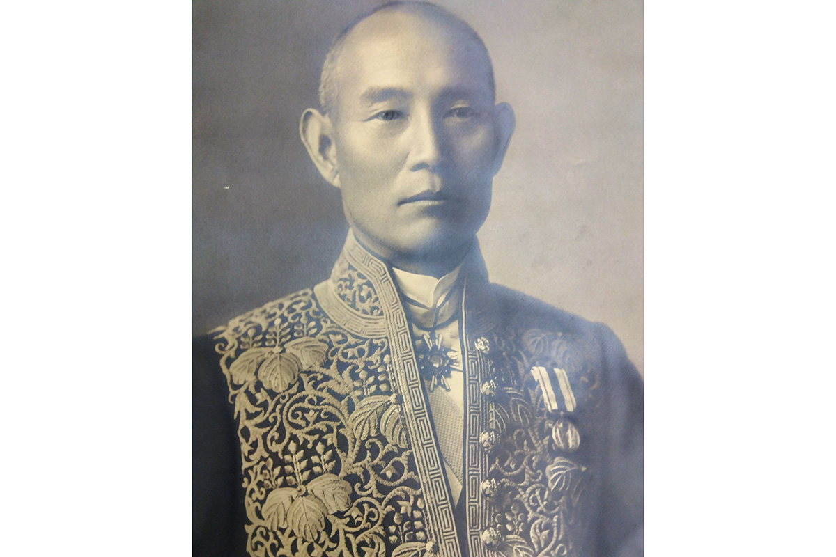 上野博士の肖像写真