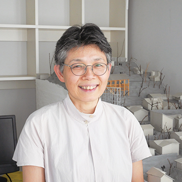 岡部明子