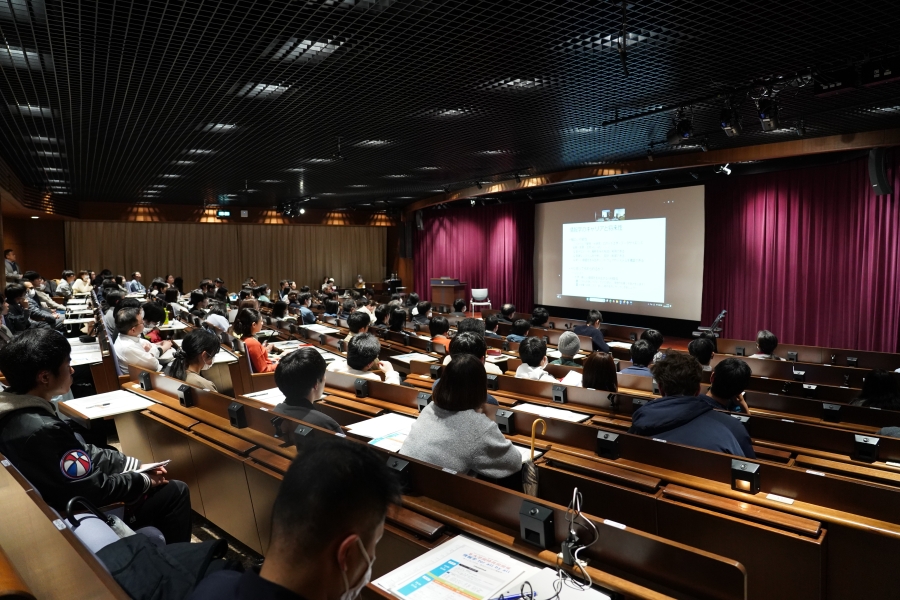 小柴ホール