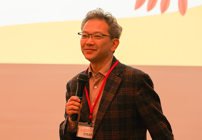 岩田副研究科長（数理情報学専攻 教授）