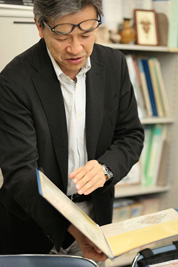 Professor Hiroyuki Takeda Photo: Jun'ichi Kaizuka.